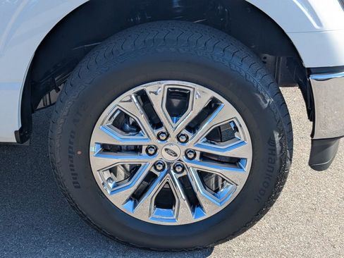 New 2025 Ford F150 Lariat w/ Equipment Group 501A Mid image 11