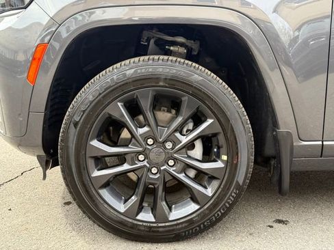 New 2026 Jeep Grand Cherokee Limited AWD/4WD image 19