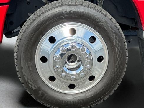 Used 2022 Ford F450 Platinum w/ FX4 Off-Road Package AWD/4WD image 23