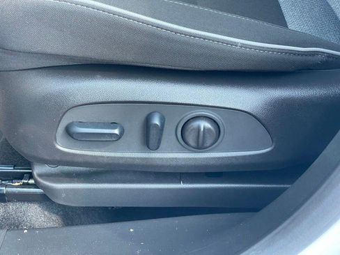 Used 2023 Chevrolet TrailBlazer LT image 13