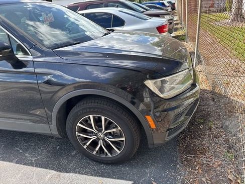 Used 2019 Volkswagen Tiguan SE FWD image 4