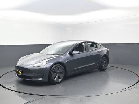 Used 2023 Tesla Model 3 Standard Range RWD image 37
