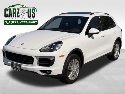 Used 2016 Porsche Cayenne AWD/4WD image 1