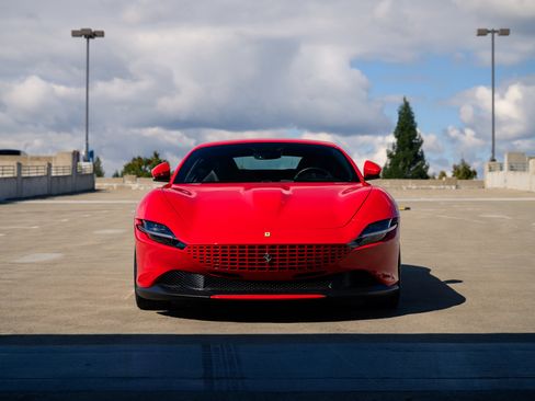 Used 2021 Ferrari Roma image 97