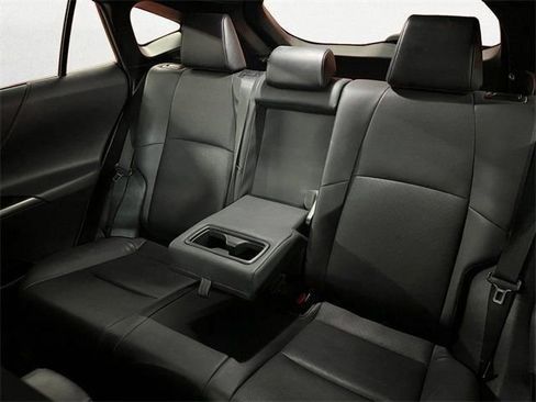 Used 2021 Toyota Venza Limited w/ Advanced Technology Package image 23