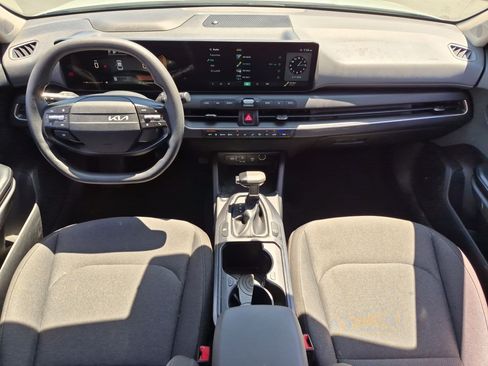 Used 2025 Kia K4 FWD image 27