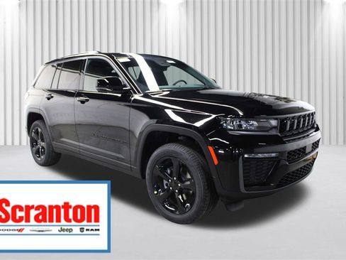 New 2026 Jeep Grand Cherokee Limited w/ Limited Altitude Package image 1
