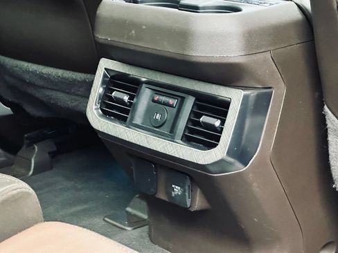Used 2023 Ford F250 King Ranch w/ FX4 Off-Road Package AWD/4WD image 22