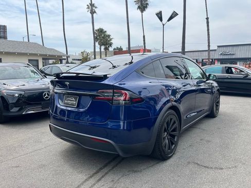 Used 2023 Tesla Model X image 7