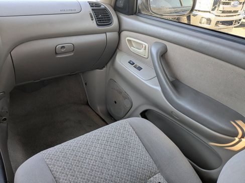 Used 2005 Toyota Tundra SR5 image 17