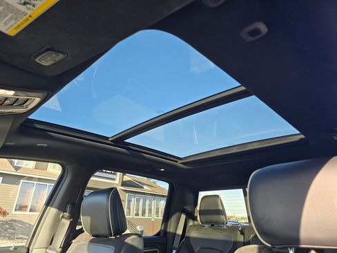 Used 2023 RAM 1500 Laramie image 27