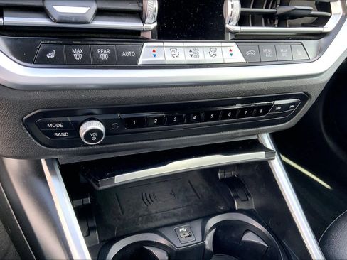 Used 2021 BMW 330e w/ Premium Package image 31