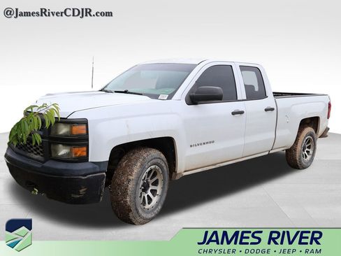 Used 2014 Chevrolet Silverado 1500 W/T w/ Trailering Package AWD/4WD image 1