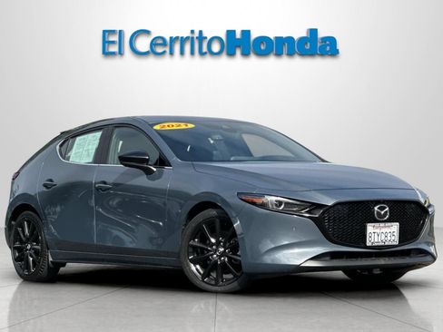 Used 2021 MAZDA MAZDA3 Hatchback w/Premium Plus Pkg AWD/4WD image 1