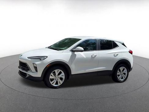 Used 2025 Buick Encore GX Preferred FWD image 8