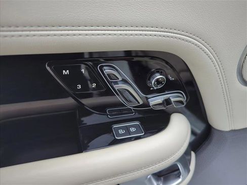 Used 2021 Land Rover Range Rover P525 Westminster Edition image 8