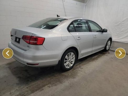 Used 2015 Volkswagen Jetta TDI SE image 4