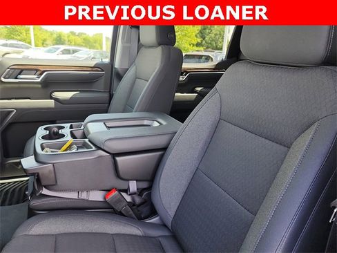 New 2026 GMC Sierra 1500 Elevation image 15