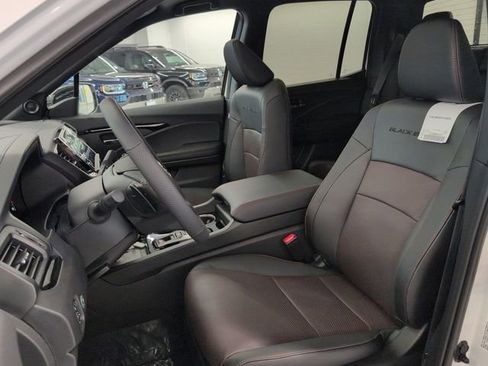 New 2026 Honda Ridgeline Black Edition image 19