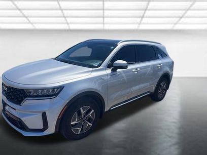 Used 2022 Kia Sorento EX w/ Panoramic Sunroof Package