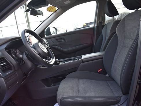 Used 2021 Nissan Rogue S image 20