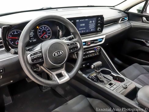 Used 2021 Kia K5 LXS image 15