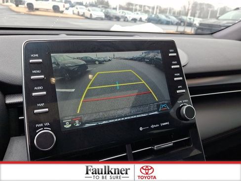 Used 2022 Toyota Avalon XSE w/ Carpet Mat Package (TMS) image 18