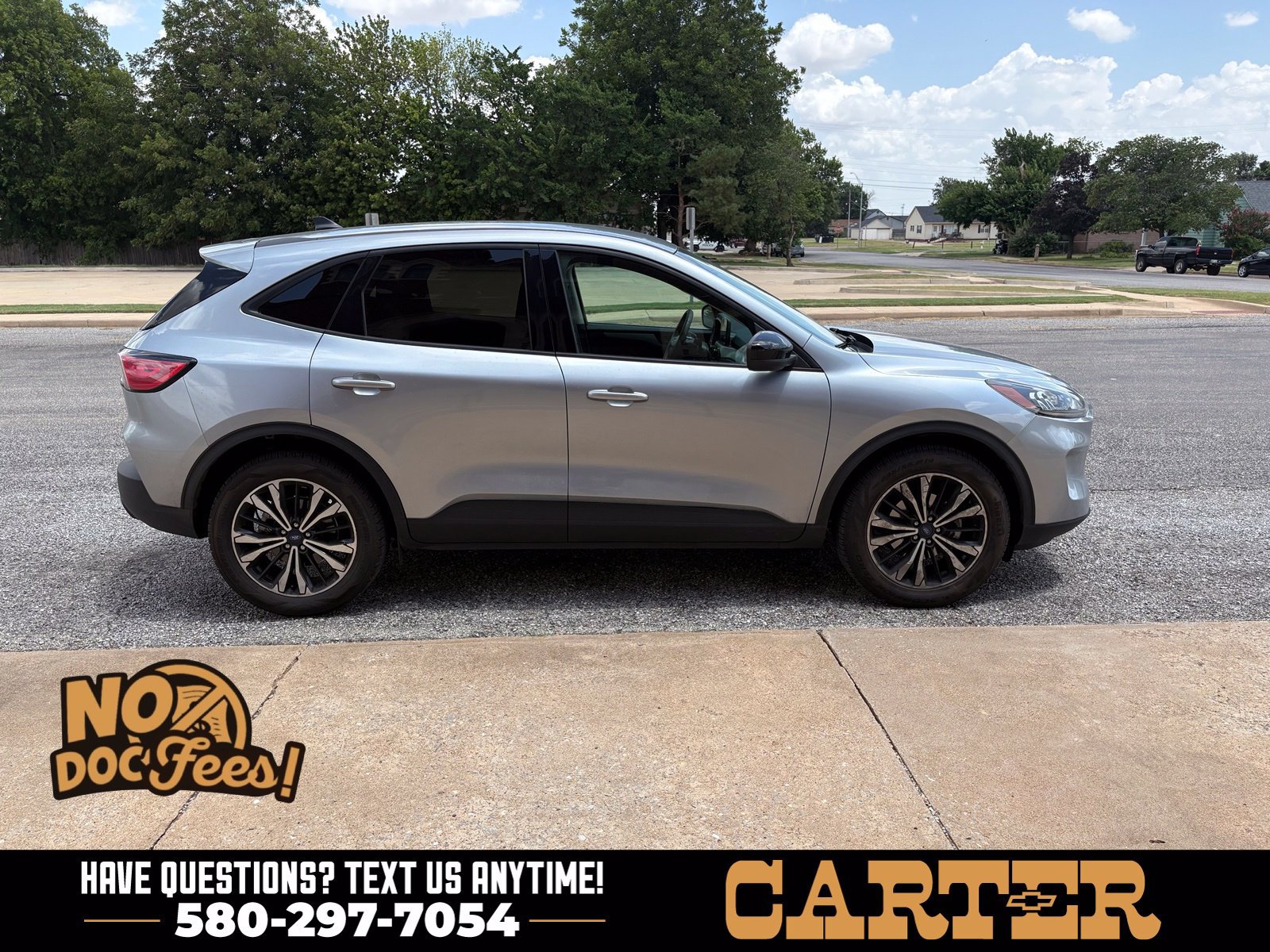 Used 2022 Ford Escape SE w/ SE Sport Appearance Package AWD/4WD image 5