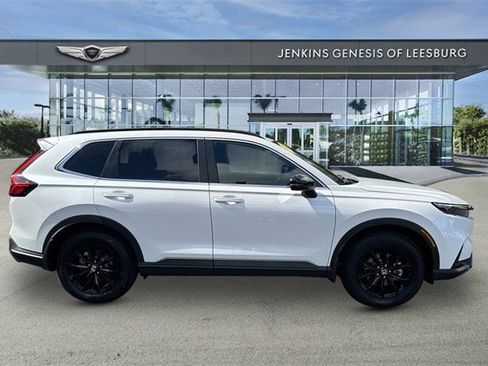 Used 2025 Honda CR-V Sport image 3