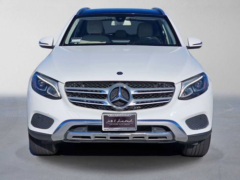 Used 2018 Mercedes-Benz GLC 300 4MATIC image 8