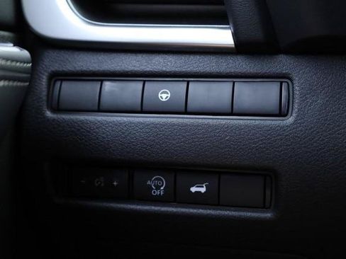 New 2026 Nissan Rogue SV AWD/4WD image 18