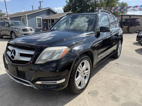Used 2014 Mercedes-Benz GLK 350 4MATIC image 4