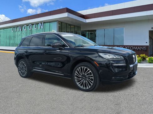 Certified 2022 Lincoln Corsair Reserve w/ Equipment Group 201A image 2