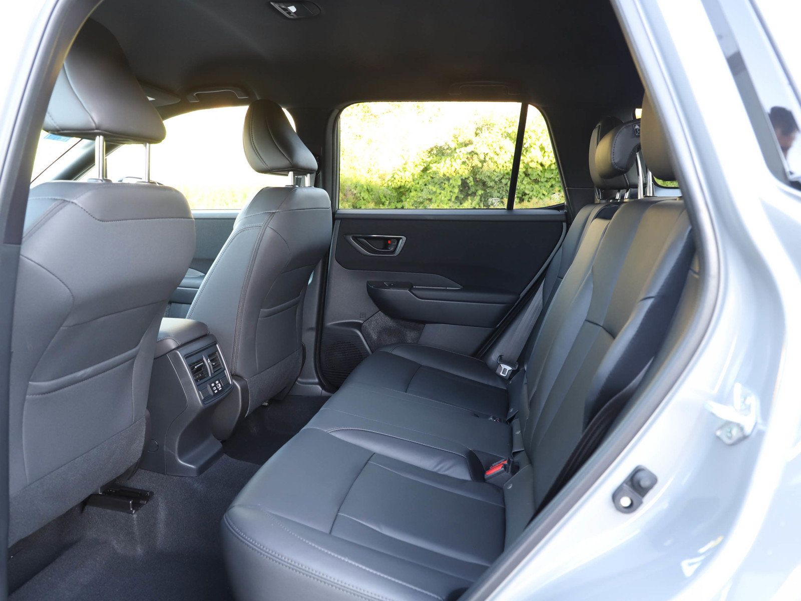 Used 2026 Subaru Outback Premium AWD/4WD image 15