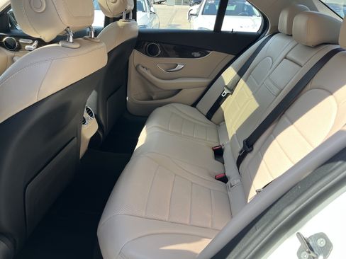 Used 2019 Mercedes-Benz C 300 Sedan image 43
