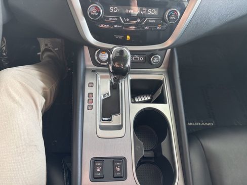 Used 2024 Nissan Murano SV image 19