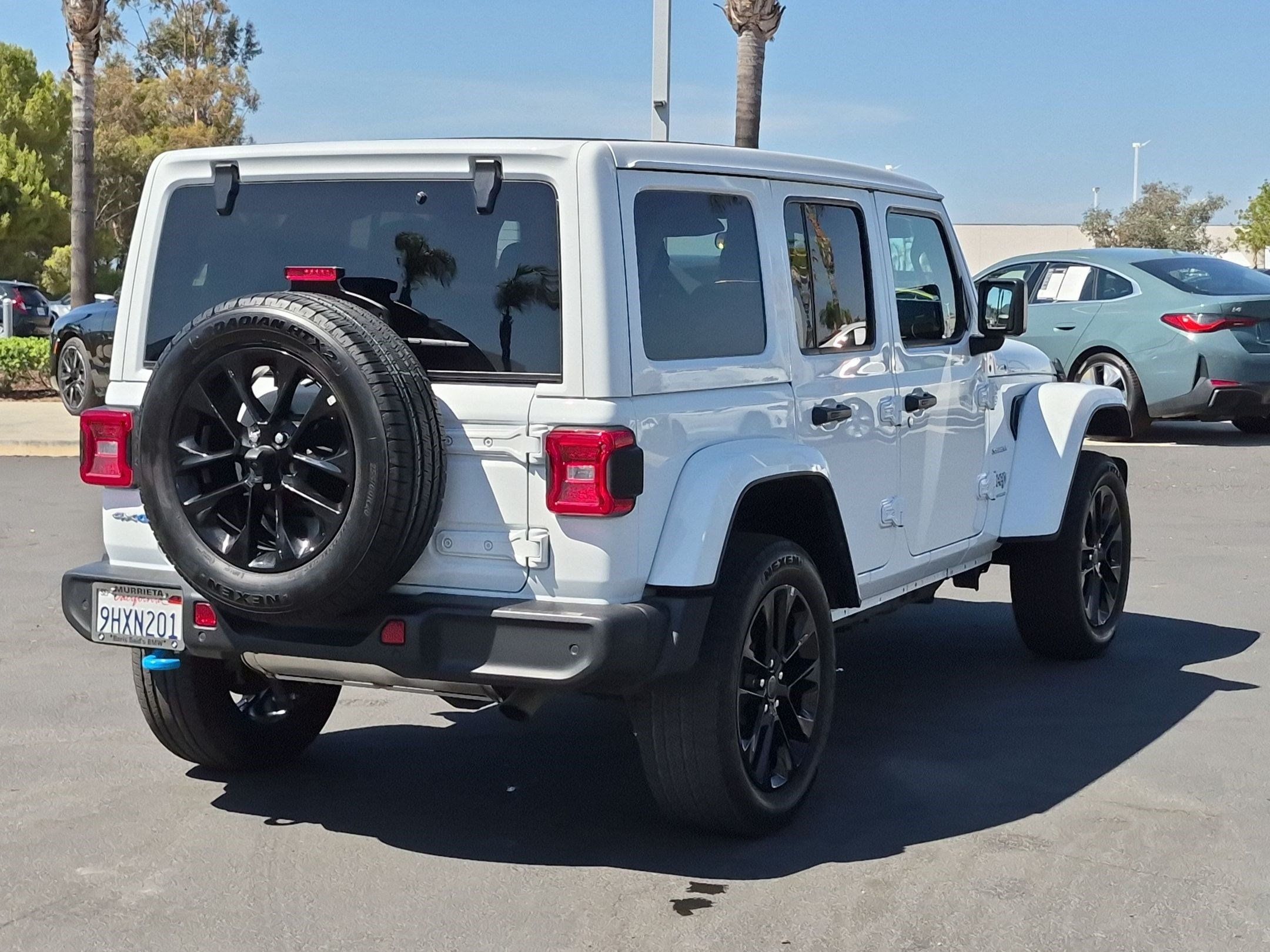 Used 2024 Jeep Wrangler Unlimited Sahara w/ Safety Group AWD/4WD image 10