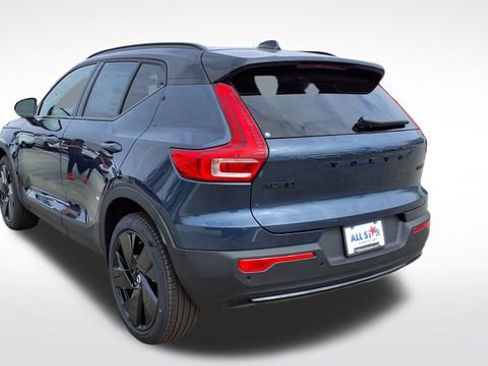 New 2026 Volvo XC40 B5 Ultra w/ Protection Package Premier image 5