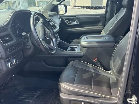 Used 2021 GMC Yukon XL SLT w/ SLT Premium Package AWD/4WD image 6