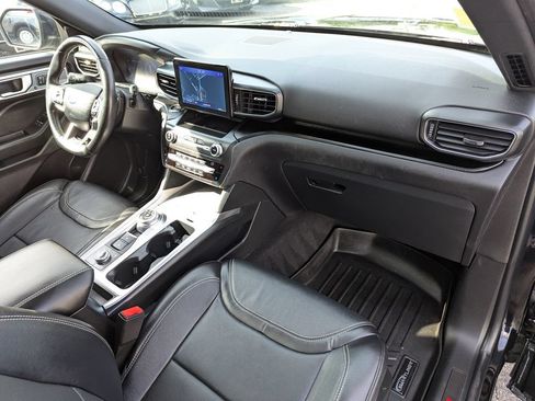 Used 2020 Ford Explorer ST AWD/4WD image 31