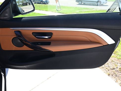 Used 2018 BMW 430i xDrive Convertible AWD/4WD image 28