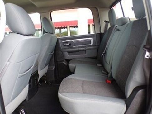 Used 2020 RAM 1500 Warlock AWD/4WD image 18