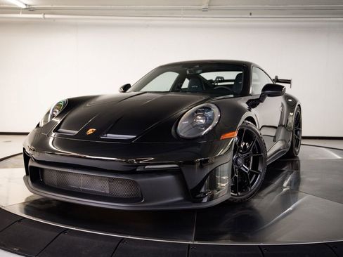 Certified 2024 Porsche 911 GT3 RWD image 1
