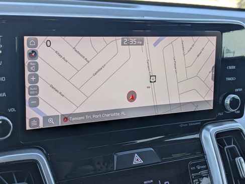 Certified 2021 Kia Sorento SX image 26