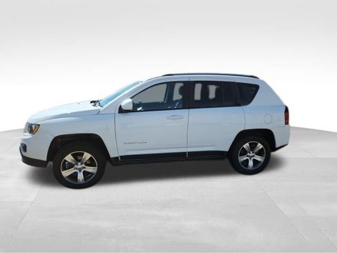 Used 2017 Jeep Compass High Altitude image 4