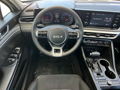 Used 2022 Kia K5 LXS FWD image 15