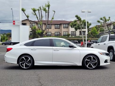 Used 2022 Honda Accord Sport image 5