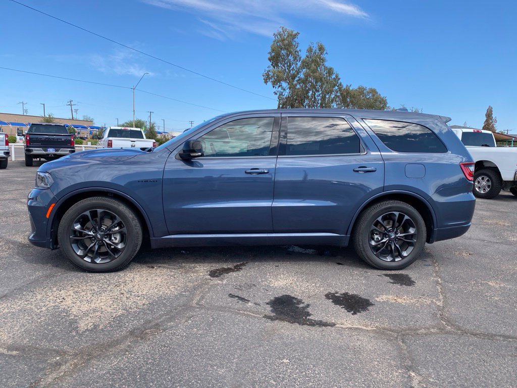 Used 2021 Dodge Durango R/T w/ Blacktop Package AWD/4WD image 3