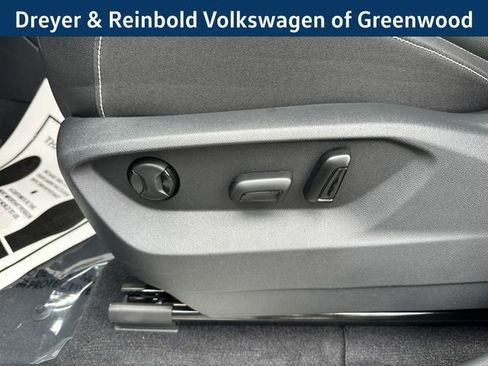 New 2026 Volkswagen Atlas SE image 23