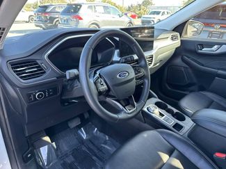 Used 2023 Ford Escape Platinum video 2